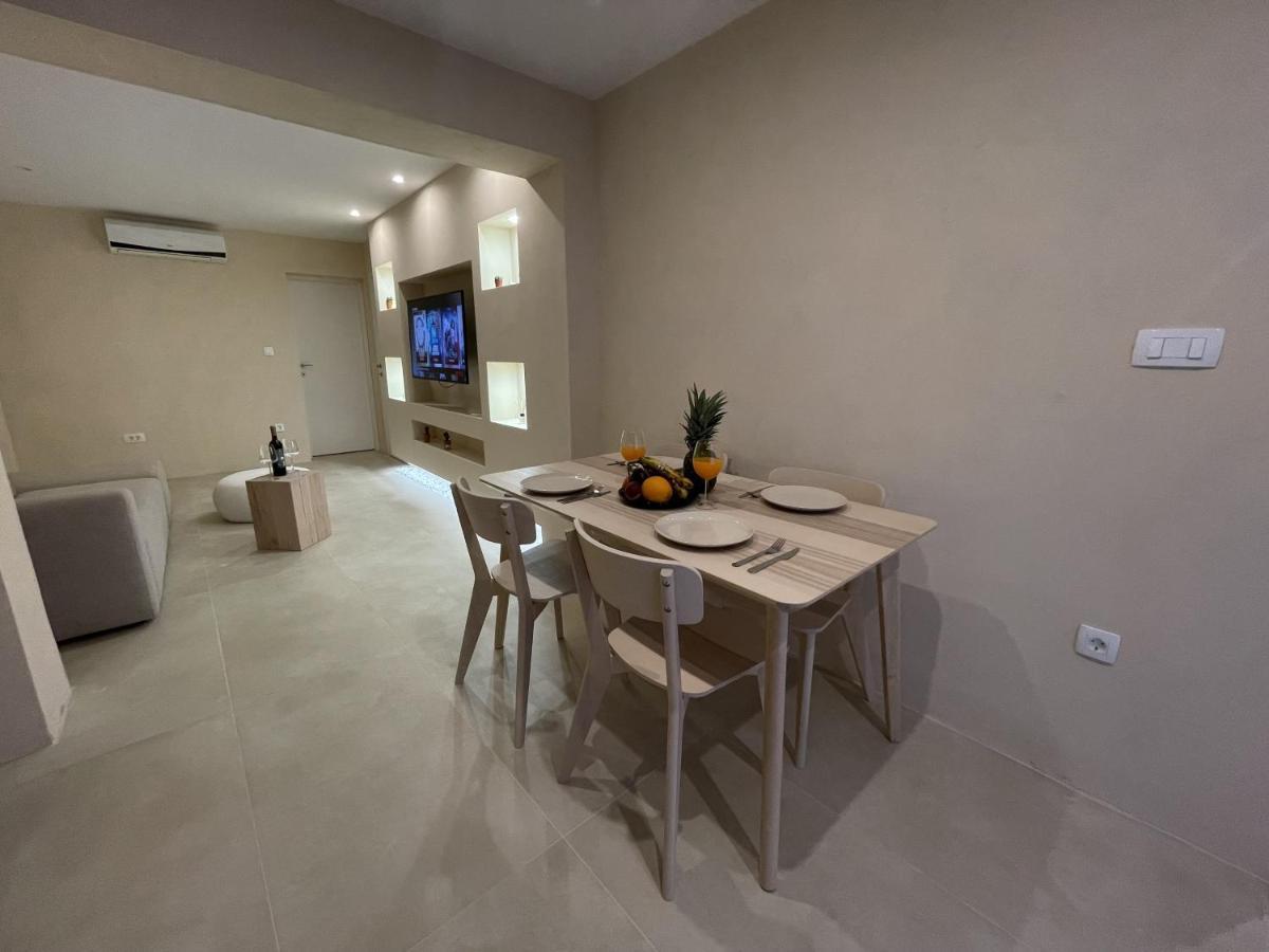 Cozy Apartment Matijas With Private Parking And Terrace Split Extérieur photo
